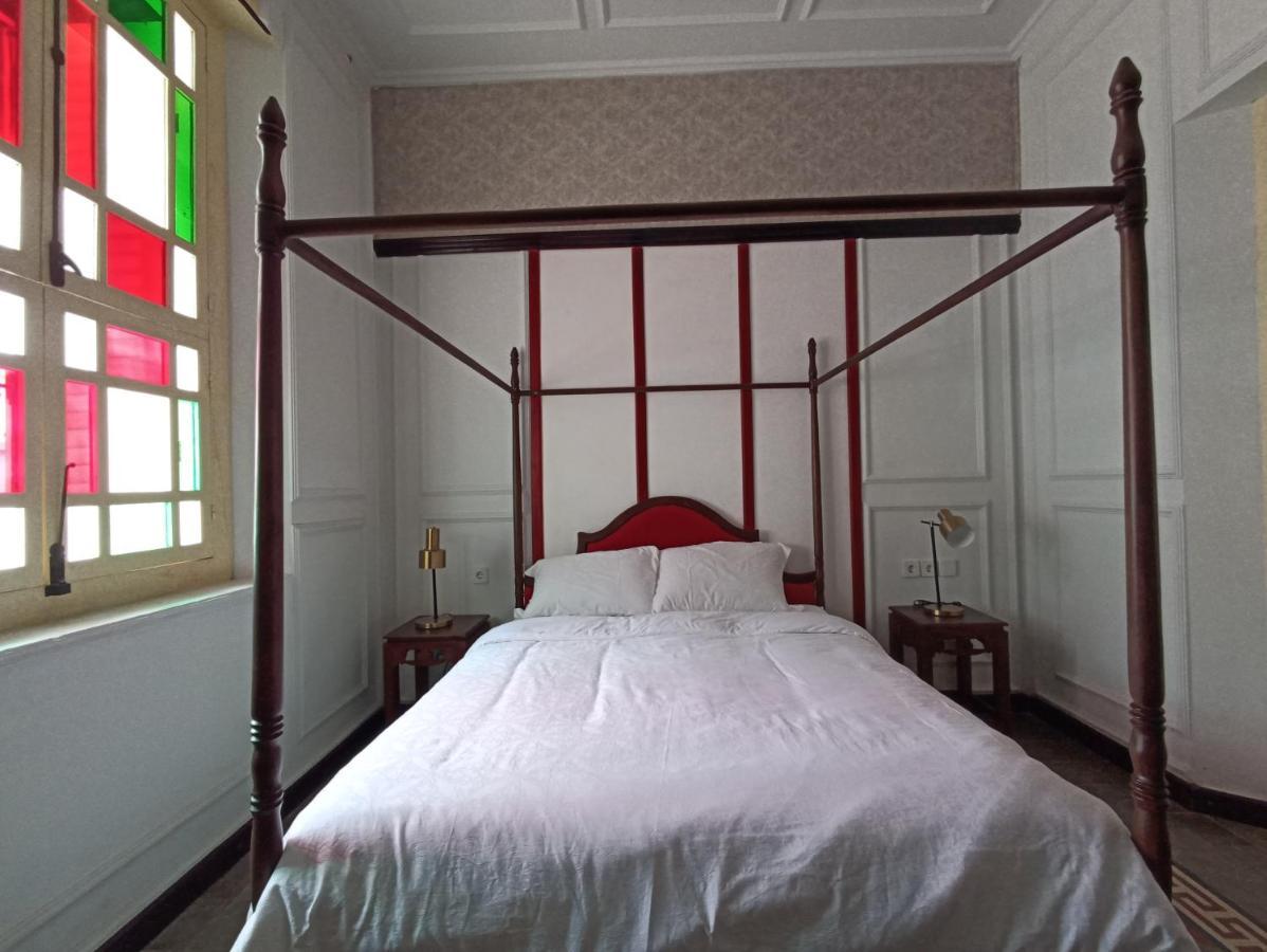 Mruyung Guest House Kota Lama Banyumas Mitra Reddoorz Eksteriør billede
